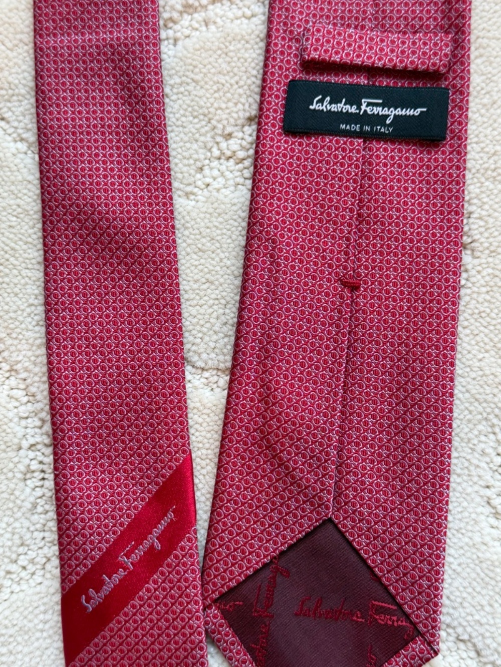 NWT Silk SALVATORE FERRAGAMO LOGO RED TIE
